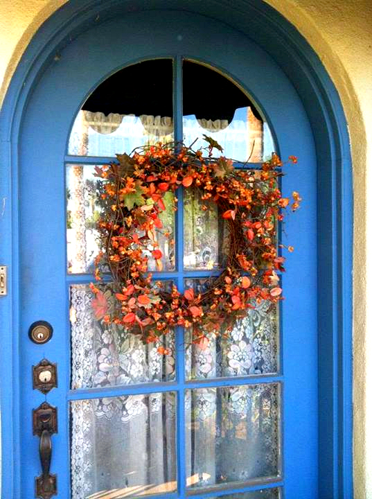 front-porch-cottage-garden-wreath